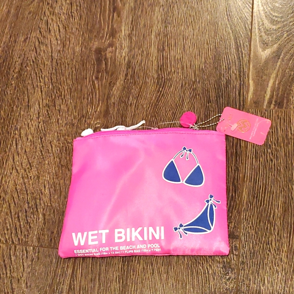 💕 Macbeth Collection Jet Set Wet Bikini Essential Beach and Pool Bag - New